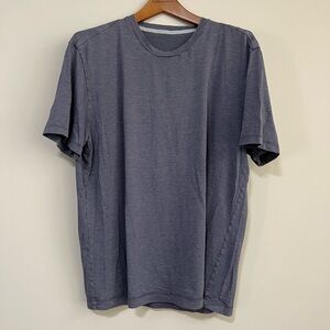 Lululemon Blue/Gray Men’s Everyday T-Shirt. Pristine Condition. Size XL